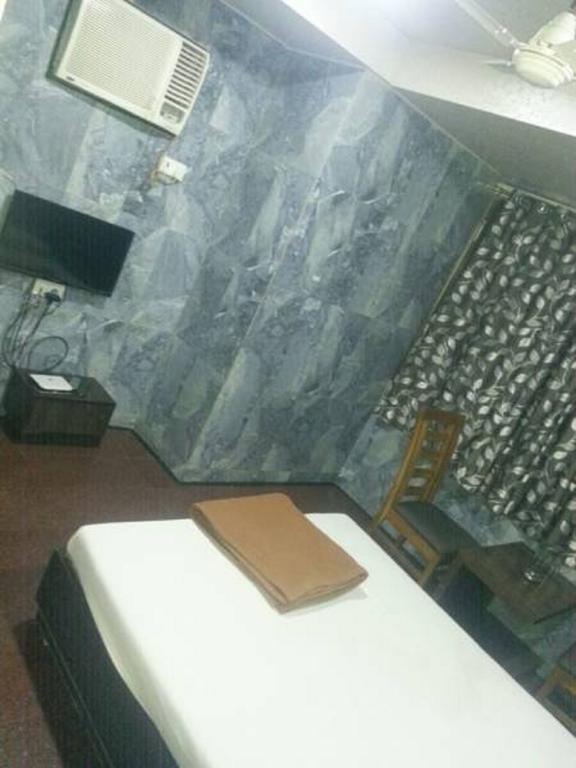 Hotel Jalaja Heritage Thane Ngoại thất bức ảnh